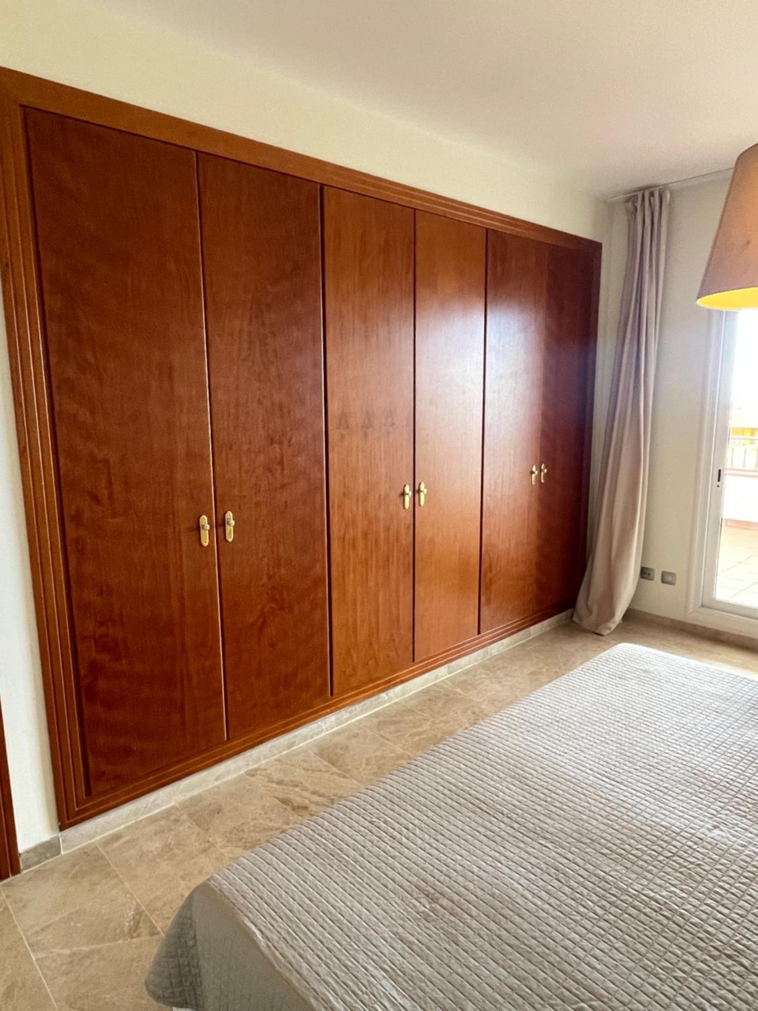 Amazing Duplex With Large Terrace And Sea Views Apartment *